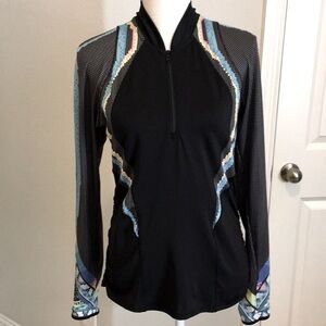 Lucky in Love 1/4 Quarter Zip Ling Sleeve Active Pullover Top, Black w Multi